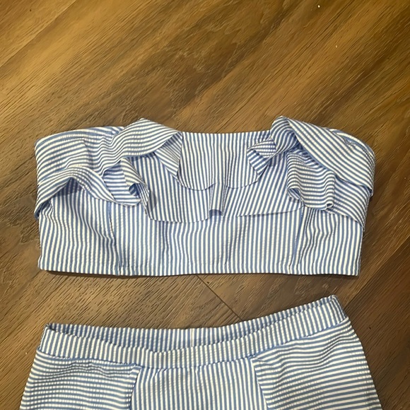 Blue seersucker bandeau ruffle swimsuit TOP ONLY - Picture 2 of 2